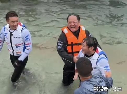 趣博相关图片